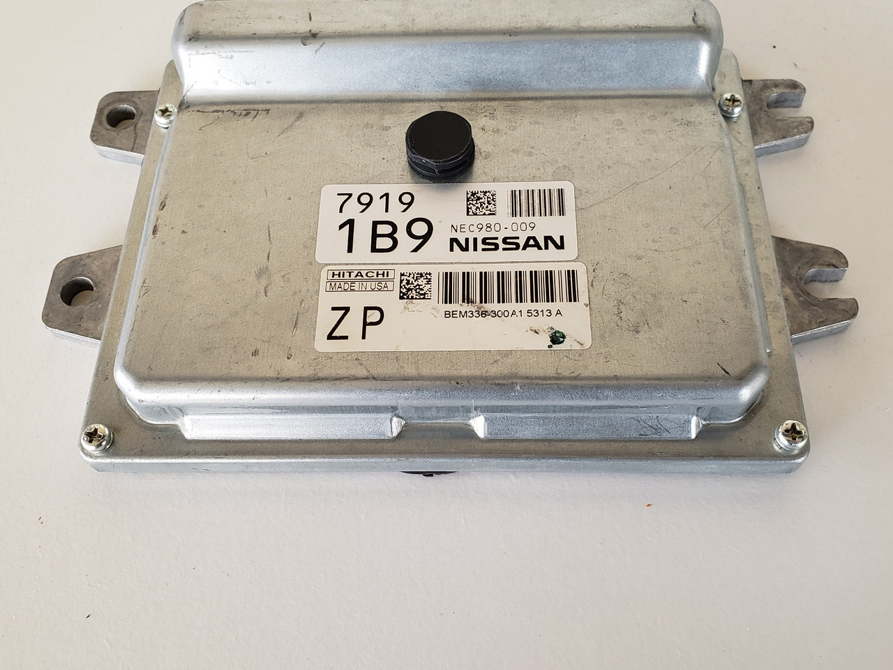 2014-2017 Versa NEC980-009 Computer Brain Engine Control ECU ECM EBX Module