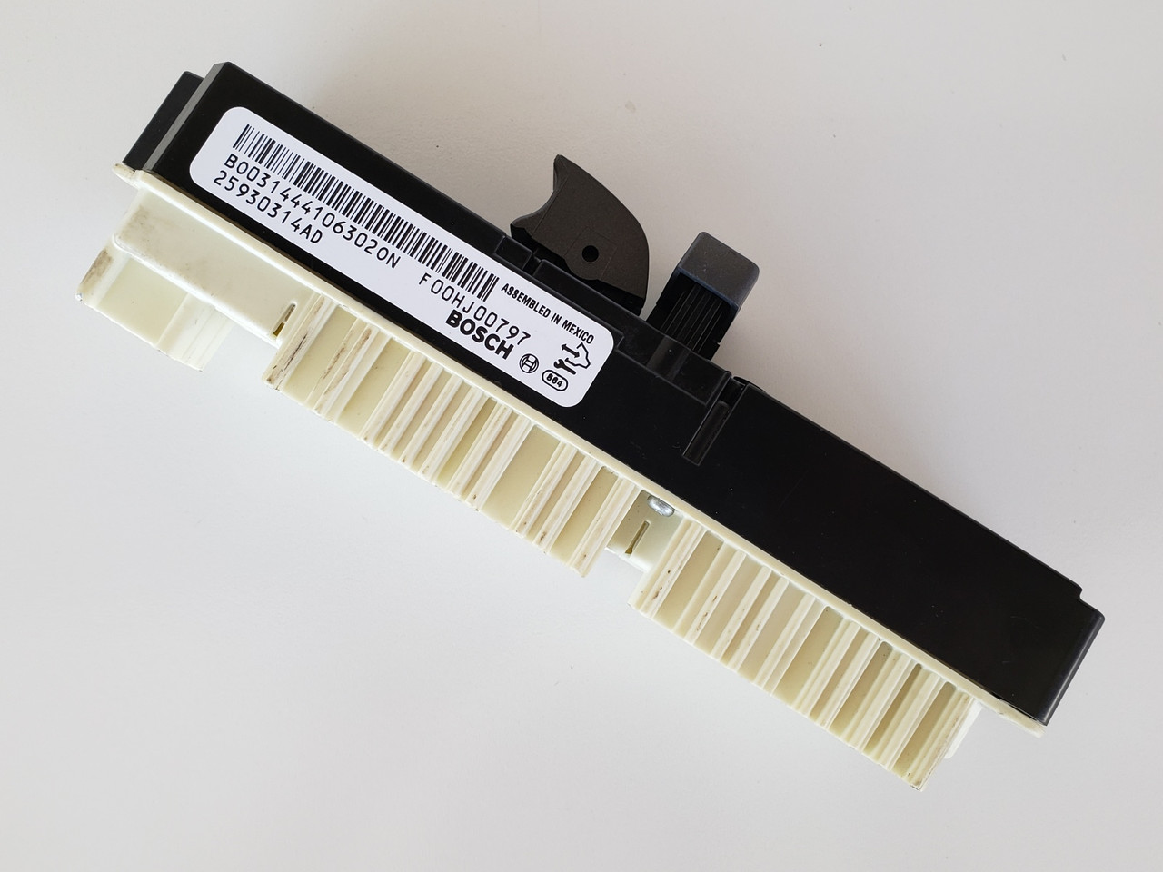 08-14 Cadillac CTS 25930314AD Right Front Passenger Window Switch OEM