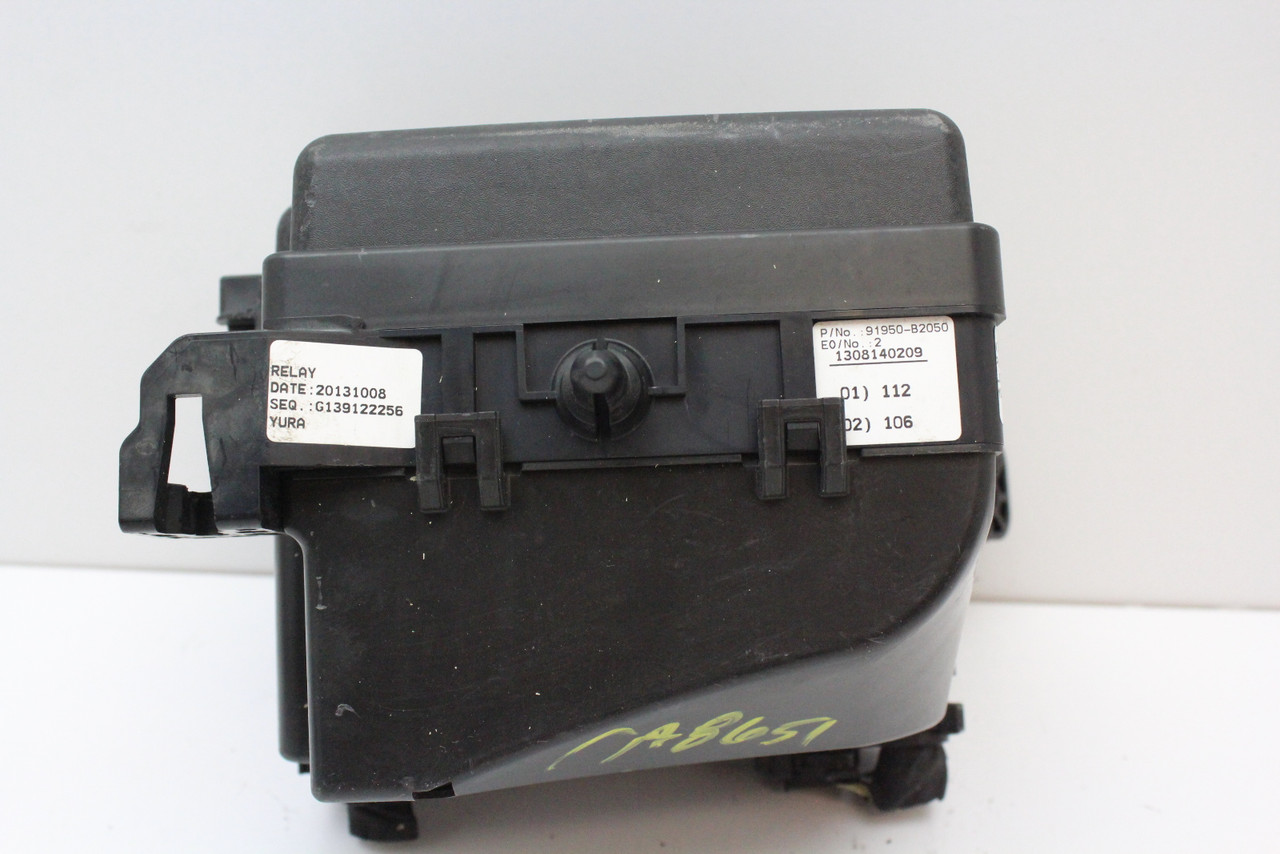 2014 14 Kia Soul 1.6L 91419B2500 Fusebox Fuse Box Relay Unit Module