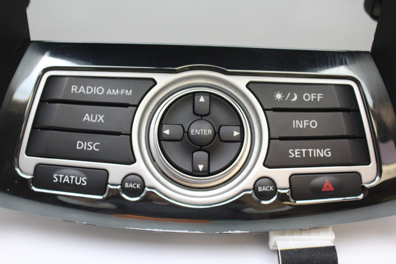 09 Infiniti FX 28395 1CA0A Audio & Information Display Settings Bezel