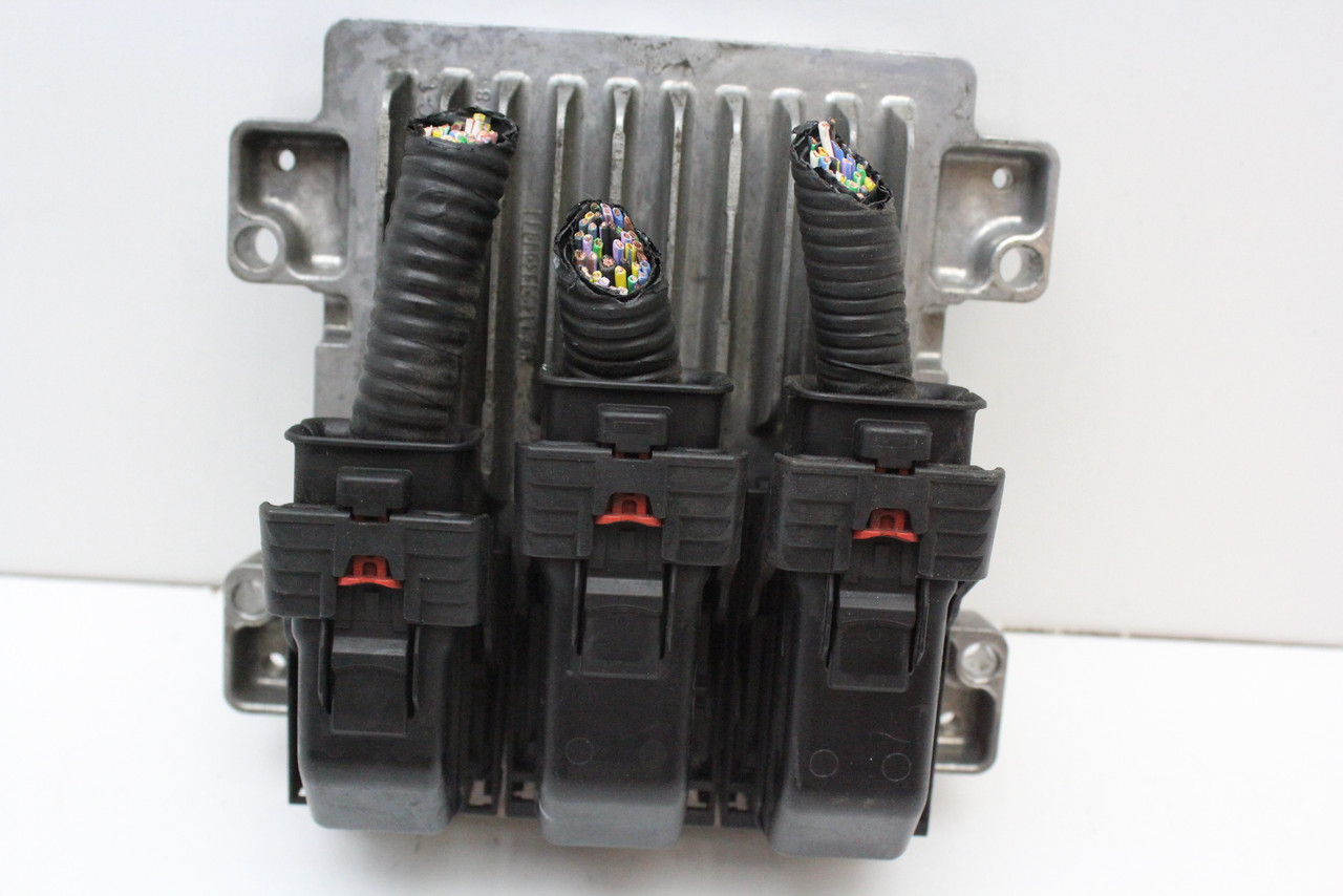 17 18 Chevrolet SIlverado 1500 12668986 Computer Engine Control ECU ECM Module