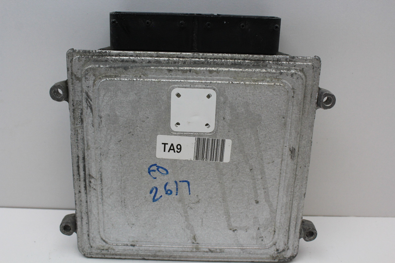 14 15 Hyundai Tucson 39106-2GBE5 Computer Engine Control ECU ECM EBX Module 14 15 Hyundai Tucson 39106-2GBE5 Computer Engine Control ECU ECM EBX Module