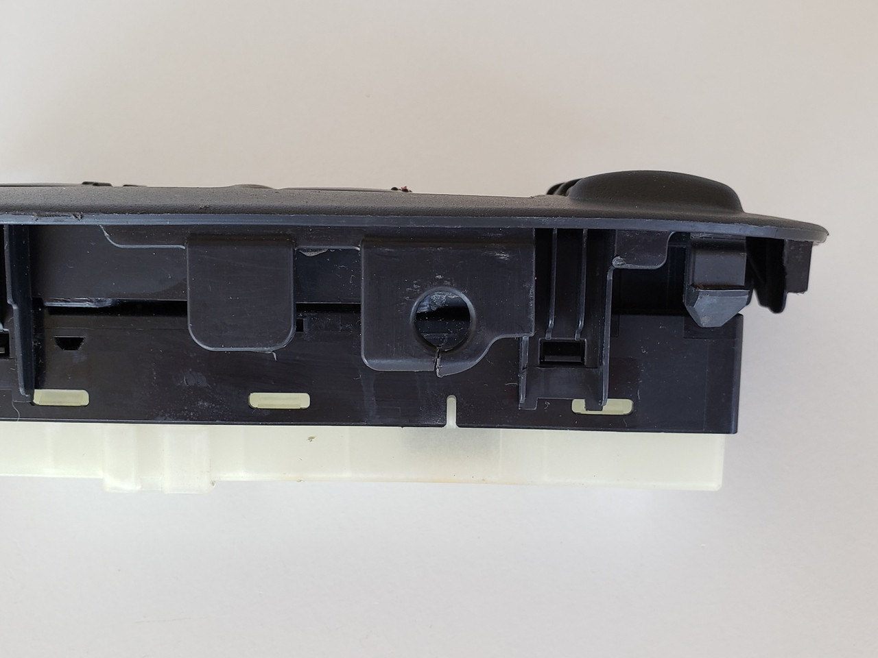 09-11 Nissan Maxima 25401 9N00D Drivers Side Left Master Window Switch OEM