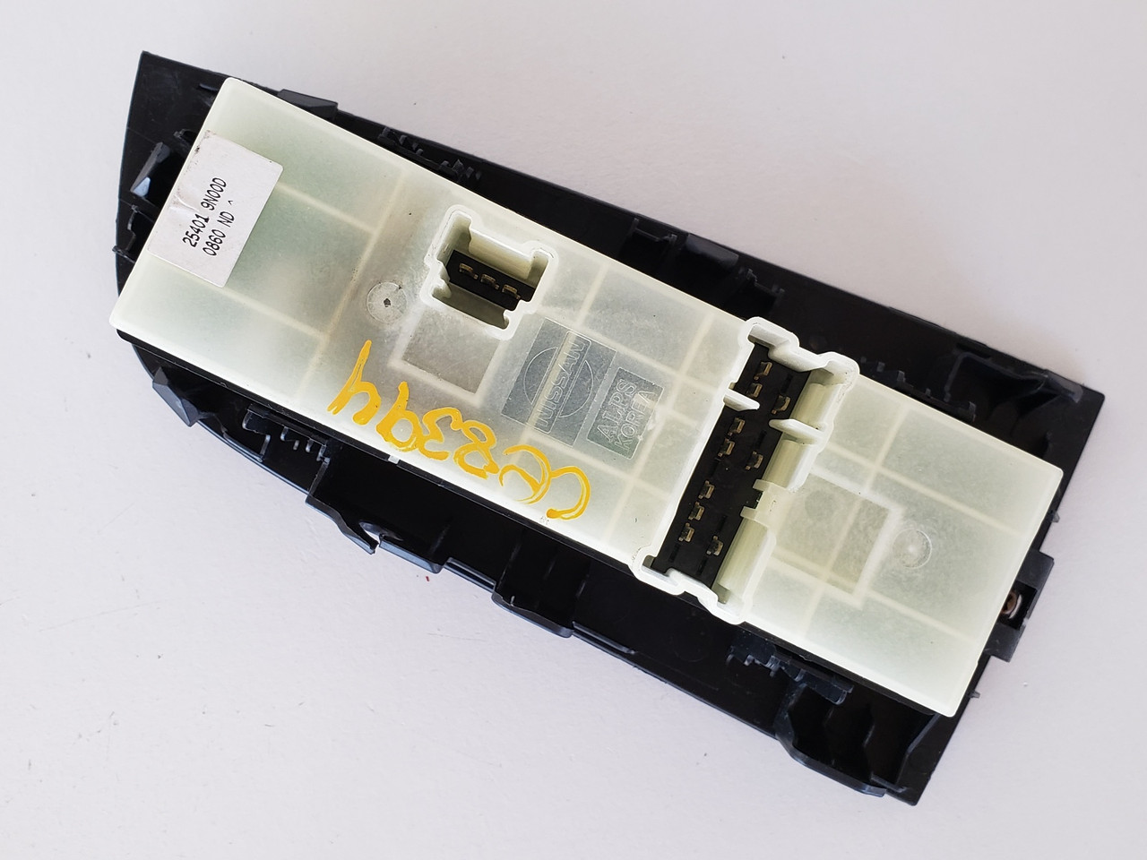 09-11 Nissan Maxima 25401 9N00D Drivers Side Left Master Window Switch OEM