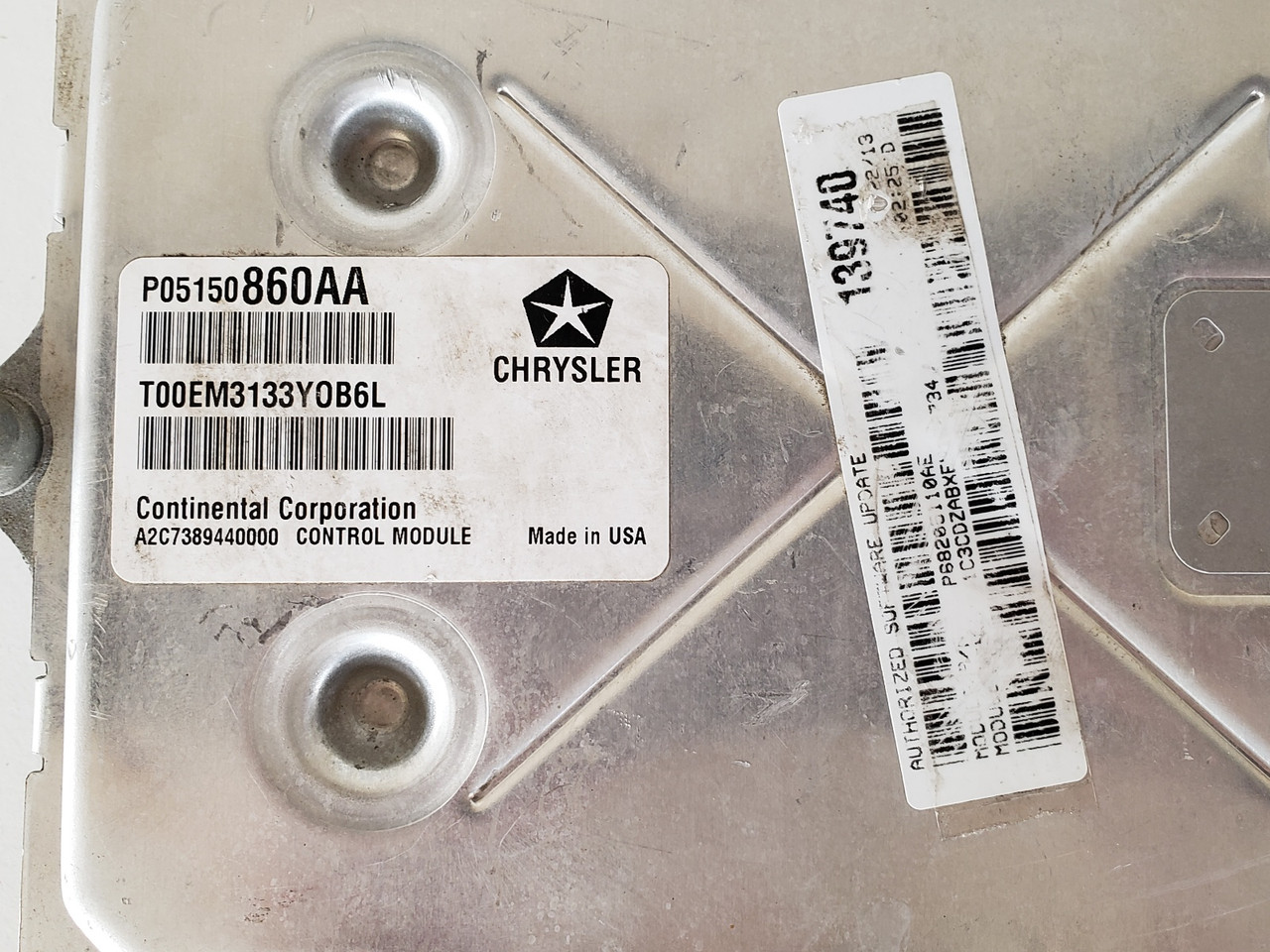 2014 Chrysler 200 P68205110AE Computer Brain Engine Control ECU ECM EBX Module