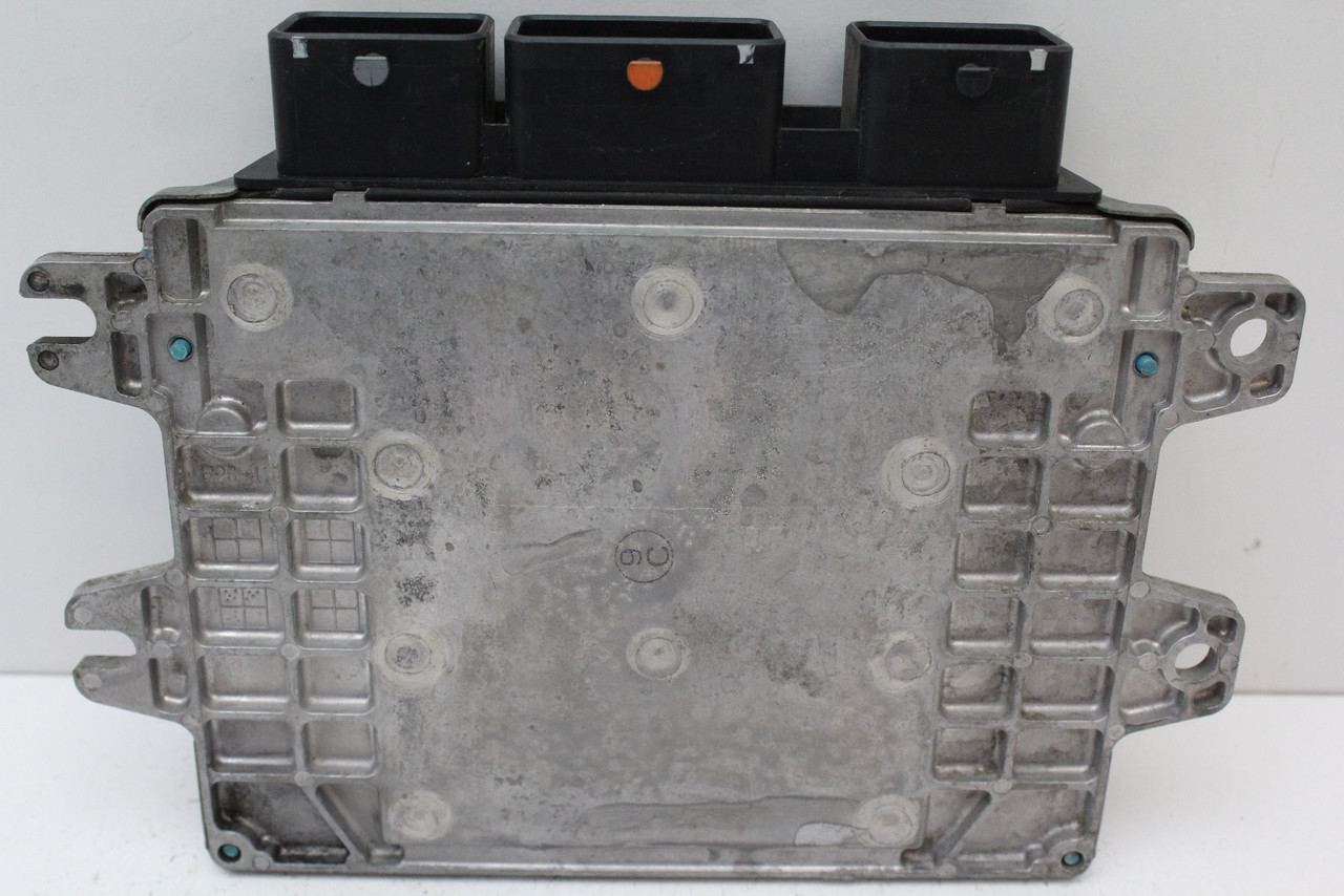13 14 CUbe NEC004-688 Computer Brain Engine Control ECU ECM EBX Module