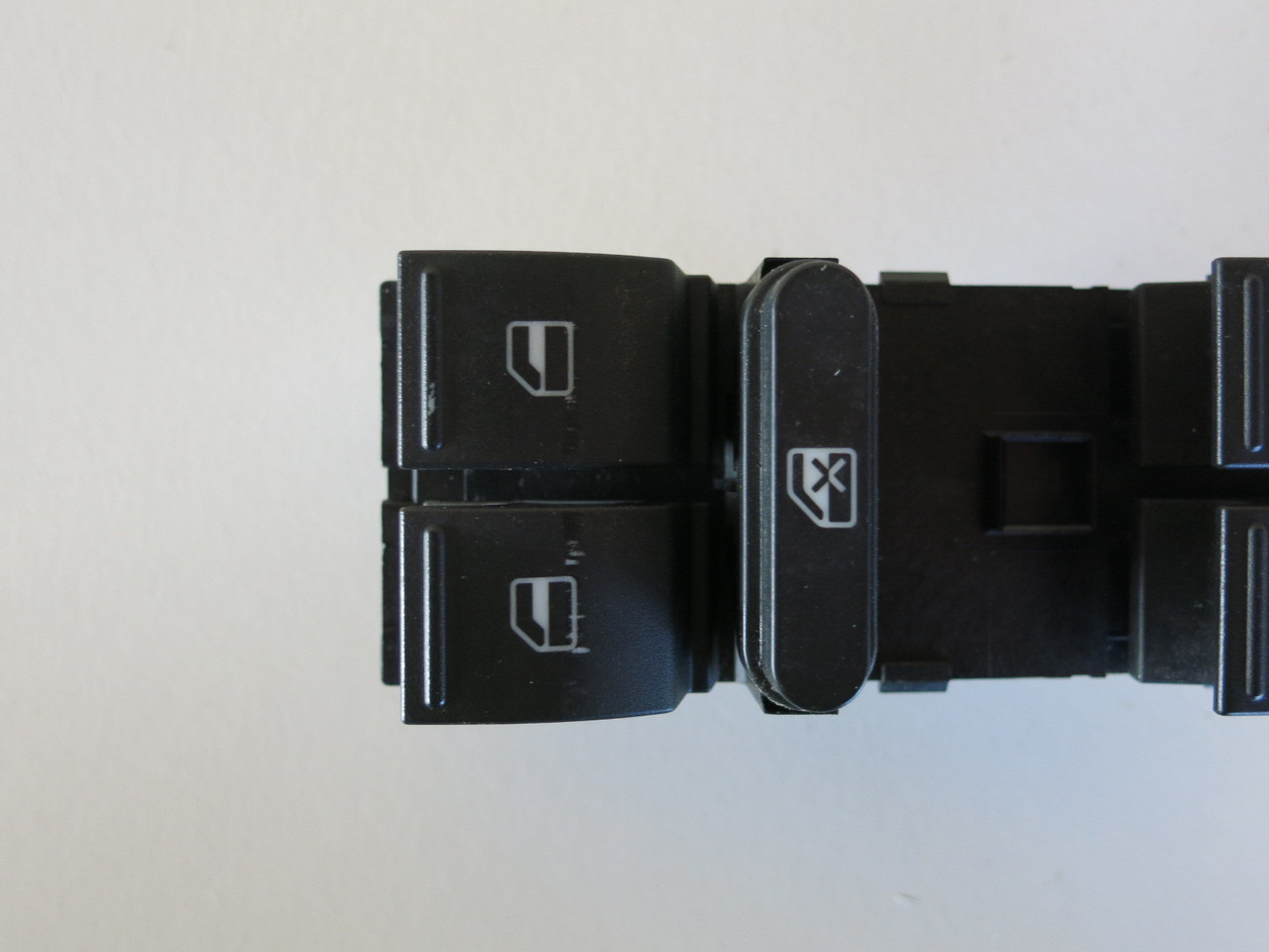 06-16 VW Volkswagen Jetta Drivers Side Left Master Window Switch OEM