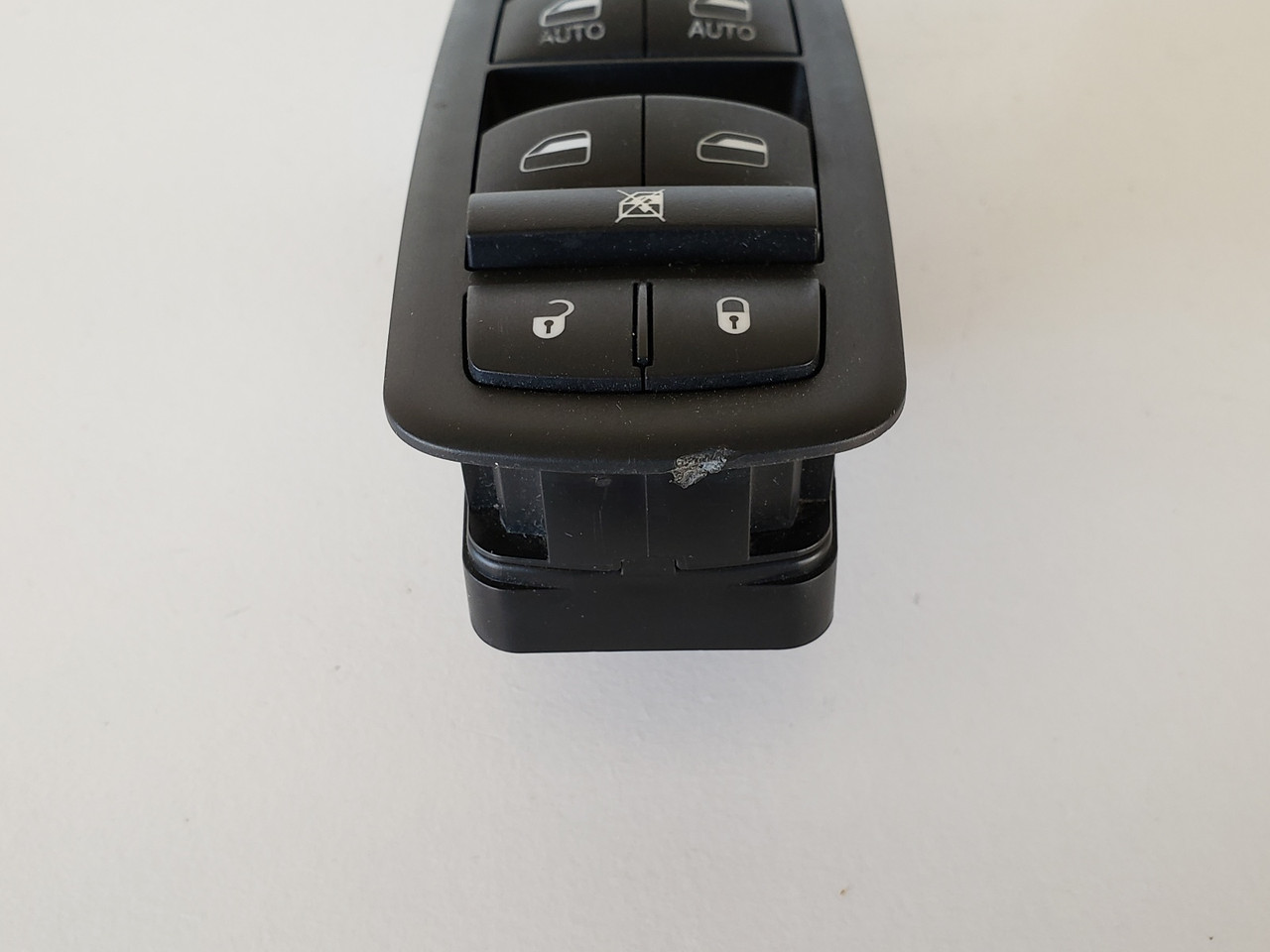 11-14 Chrysler 300 68139805AB Drivers Side Left Master Window Switch OEM 11-14 Chrysler 300 68139805AB Drivers Side Left Master Window Switch OEM