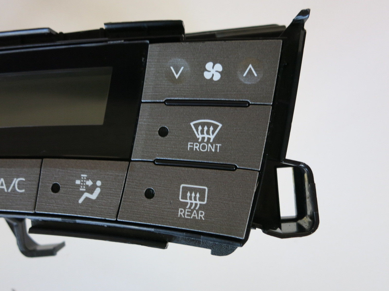 13 14 15 PRIUS CLIMATE CONTROL PANEL TEMPERATURE UNIT A/C HEATER OEM CC1718