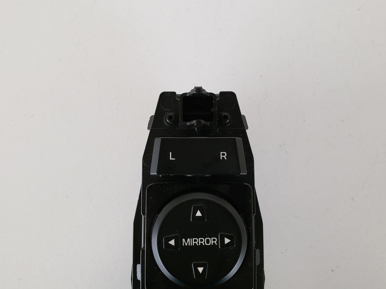 17-19 Hyundai Elantra 93571-F3010 Drivers Side Left Master Window Switch OEM 17-19 Hyundai Elantra 93571-F3010 Drivers Side Left Master Window Switch OEM
