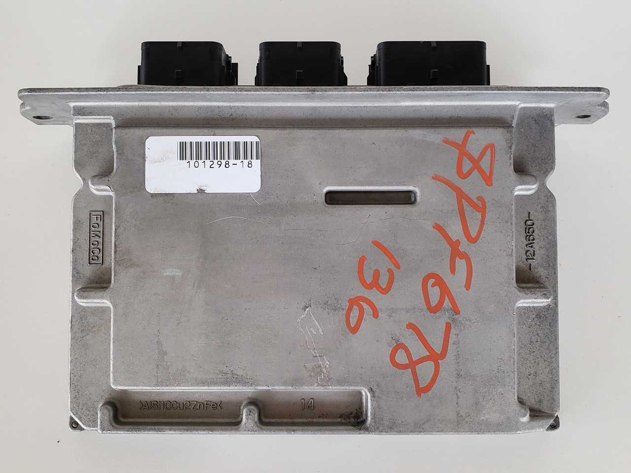 2008 Mustang 8R3A-12A650-KB Computer Brain Engine Control ECU ECM EBX Module 2008 Mustang 8R3A-12A650-KB Computer Brain Engine Control ECU ECM EBX Module