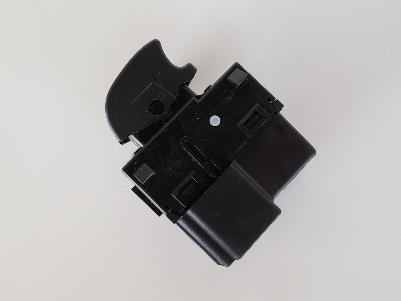 10-12 Ford Focus 8A8T-14529-ADW Left & Right Rear Passenger Window Switch OEM 10-12 Ford Focus 8A8T-14529-ADW Left & Right Rear Passenger Window Switch OEM