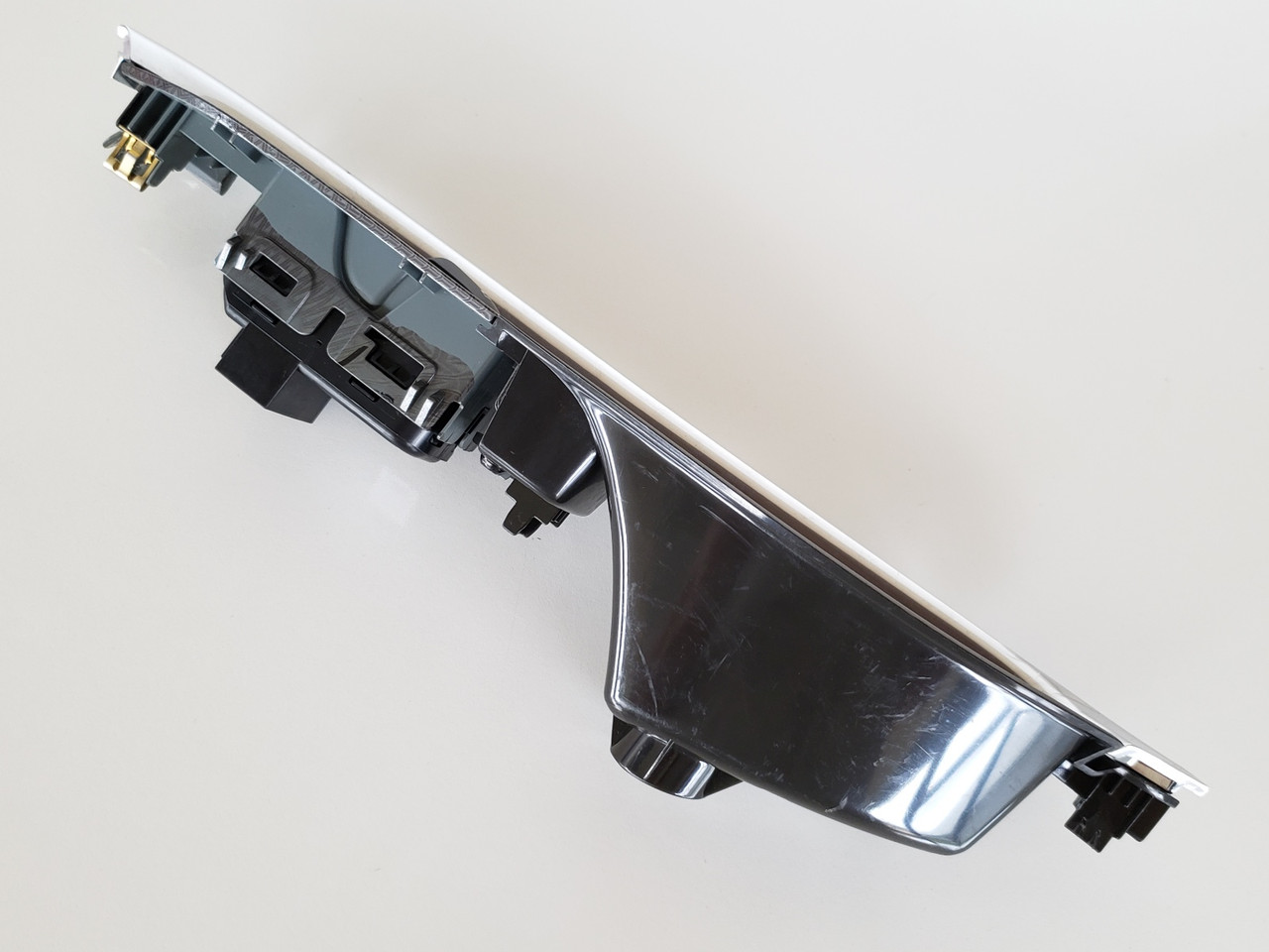 16-20 Chevy Malibu 84139701 Left Rear Passenger Window Switch OEM 16-20 Chevy Malibu 84139701 Left Rear Passenger Window Switch OEM