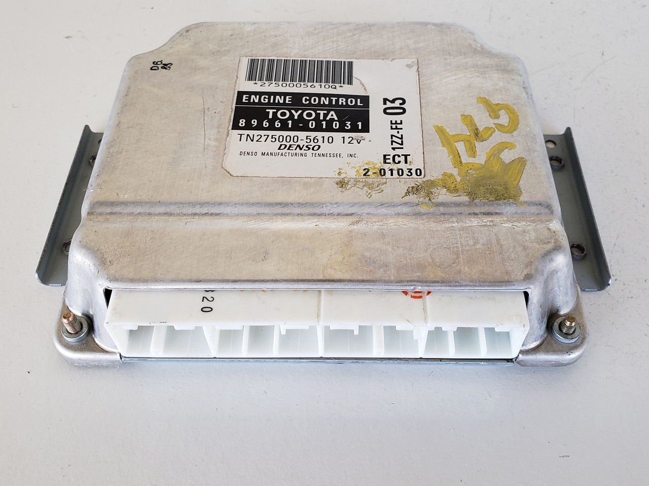 2003 Pontiac Vibe 89661-01031 Computer Brain Engine Control ECU ECM EBX  Module