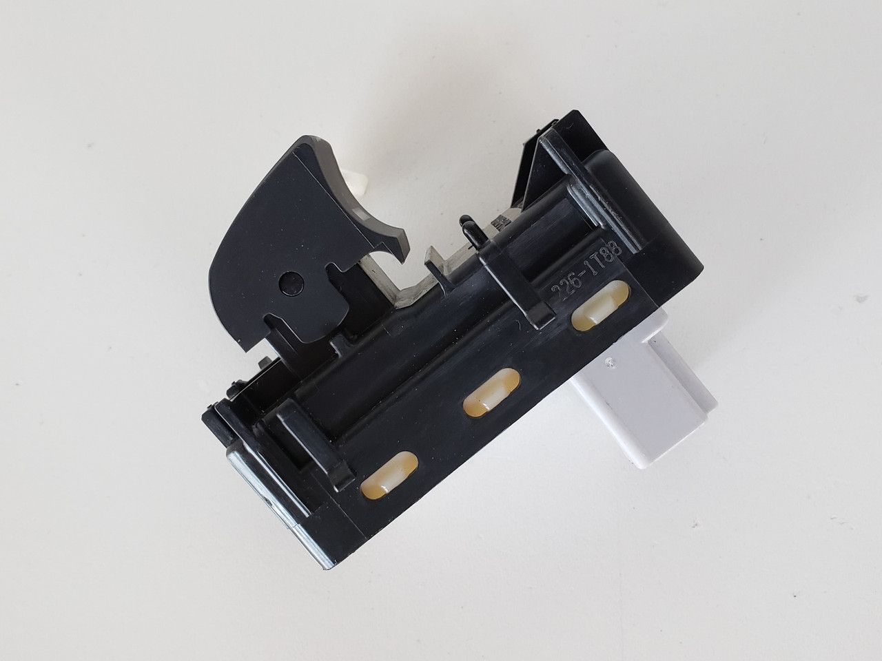 10-12 Lexus HS250H GX460 192967 Left & Right Rear Passenger Window Switch OEM 10-12 Lexus HS250H GX460 192967 Left & Right Rear Passenger Window Switch OEM