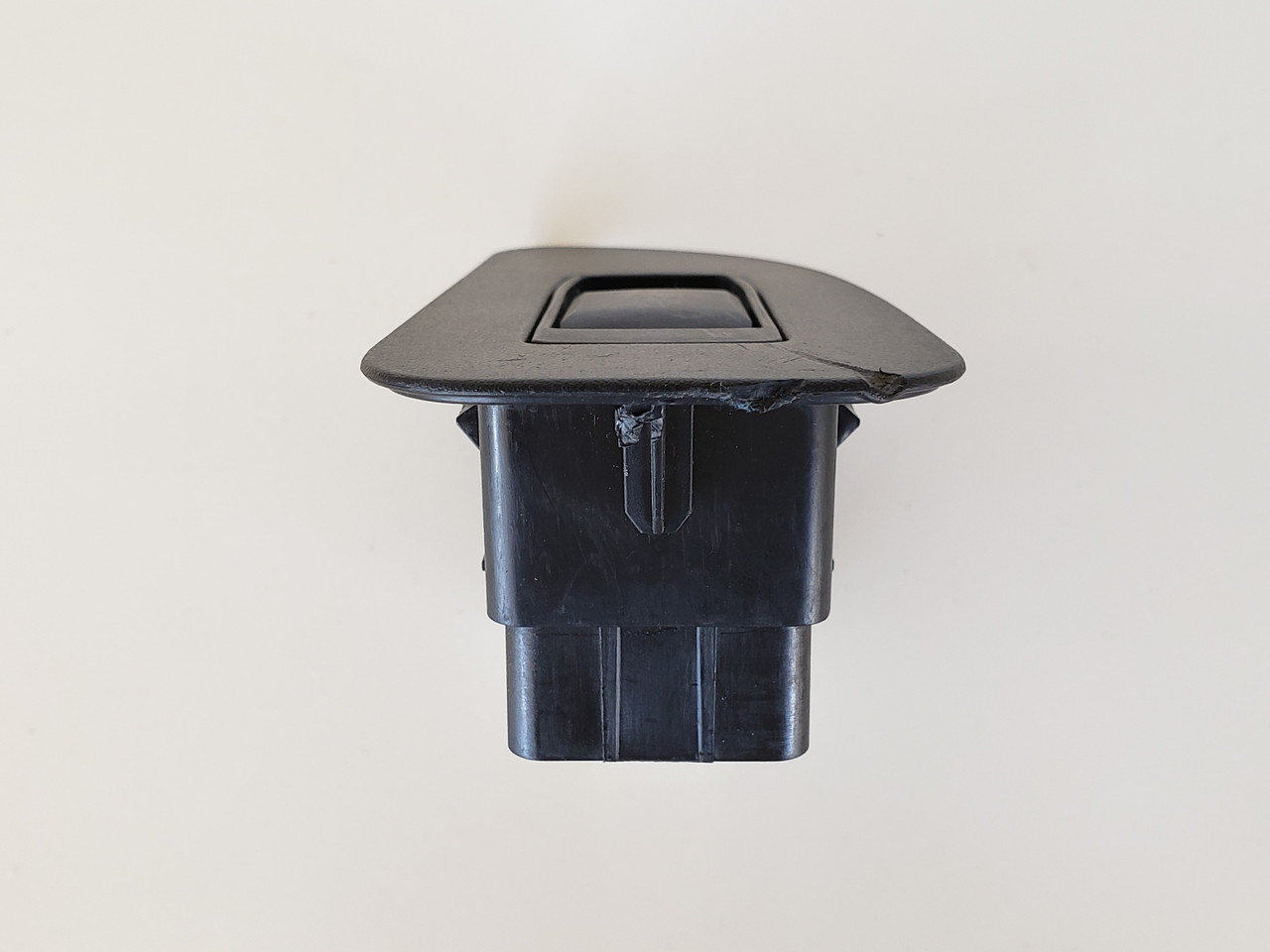 11 Dodge Avenger 04602933AA Right Rear Passenger Window Switch OEM 11 Dodge Avenger 04602933AA Right Rear Passenger Window Switch OEM