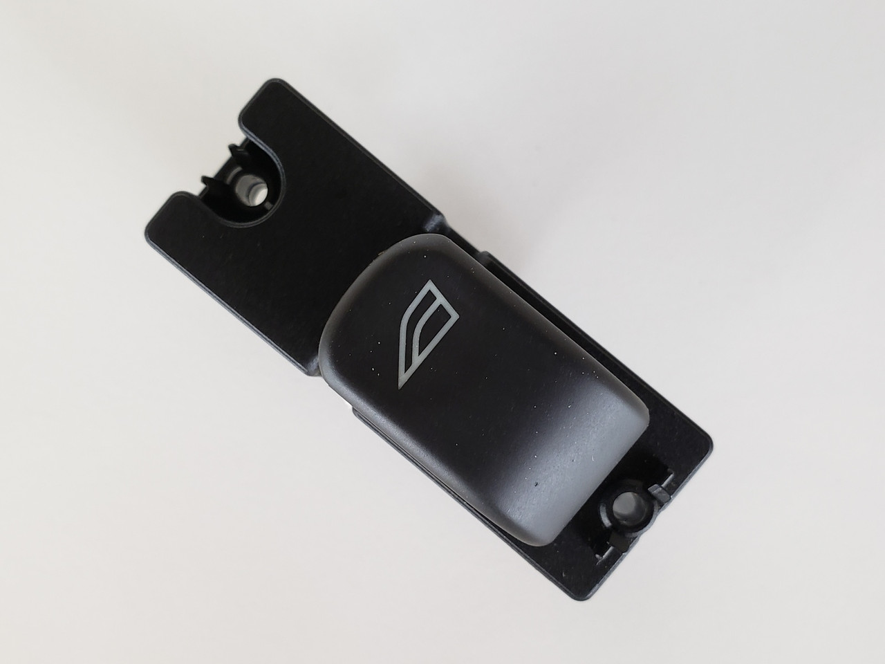 03-07 Jaguar XJ8 2W93-14717-AA Left & Right Rear Passenger Window Switch OEM