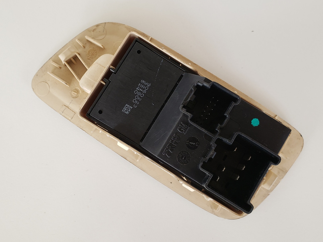 14-16 Buick Lacrosse 9060223 Passenger Window Switch OEM 14-16 Buick Lacrosse 9060223 Passenger Window Switch OEM