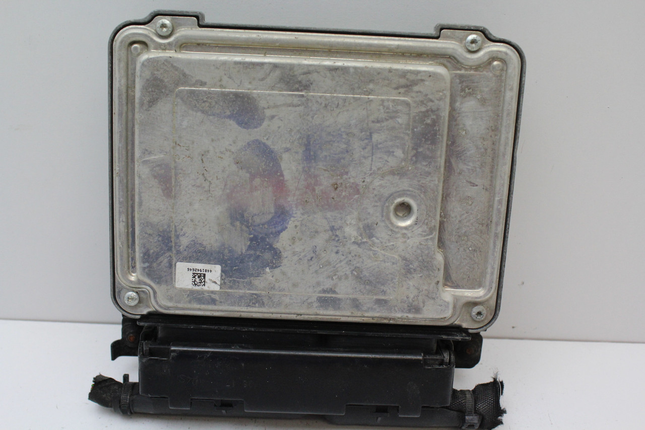 2018 18 Volkswagen Tiguan 06J 906 027 KD Computer Engine Control ECU ECM Module