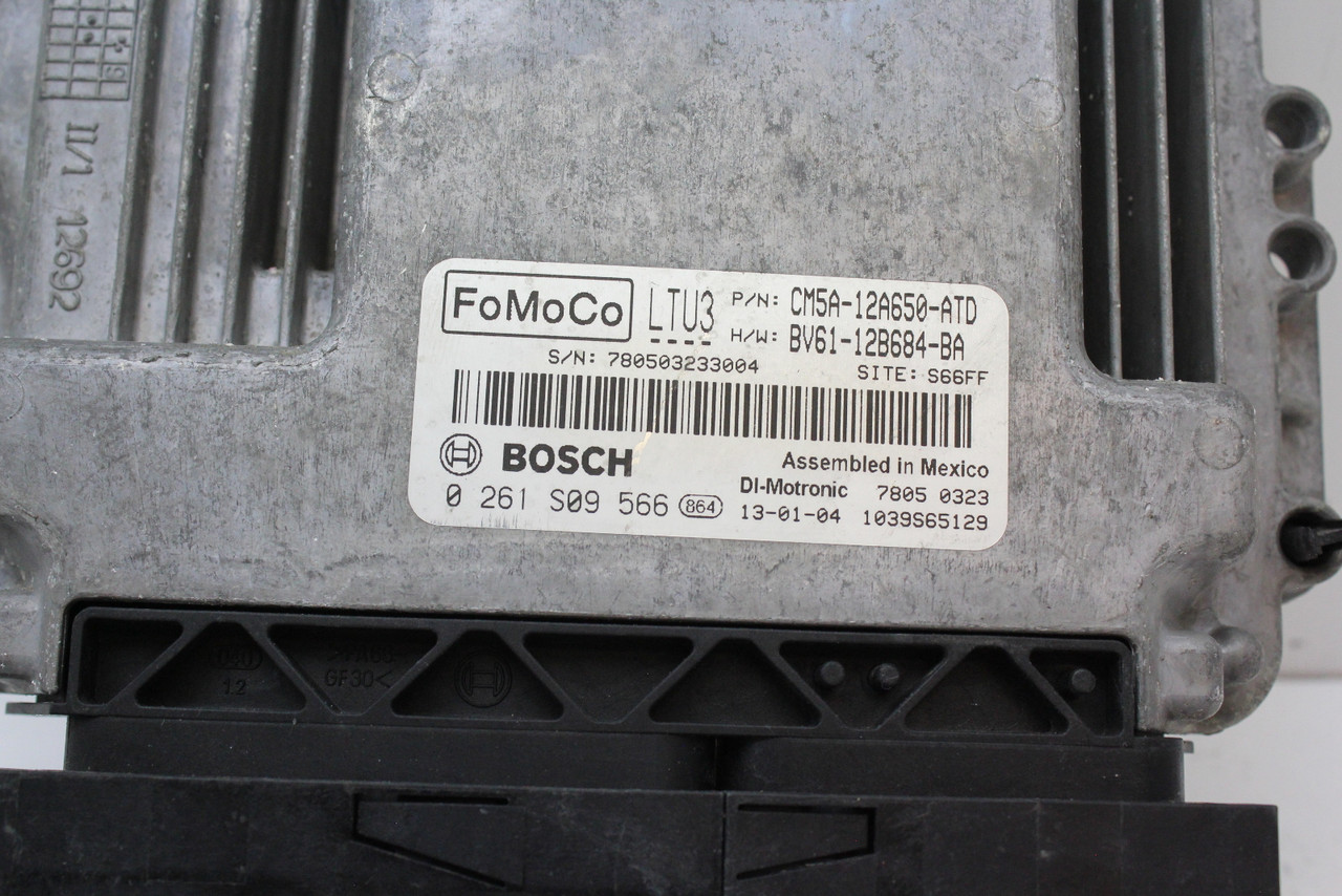 12 13 Ford Focus CM5A-12A650-ATD Computer Brain Engine Control ECU ECM Module 12 13 Ford Focus CM5A-12A650-ATD Computer Brain Engine Control ECU ECM Module