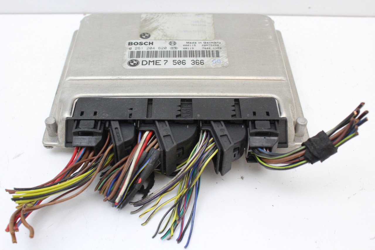 2000 00 BMW X5 7 506 366 Computer Brain Engine Control ECU ECM EBX Module