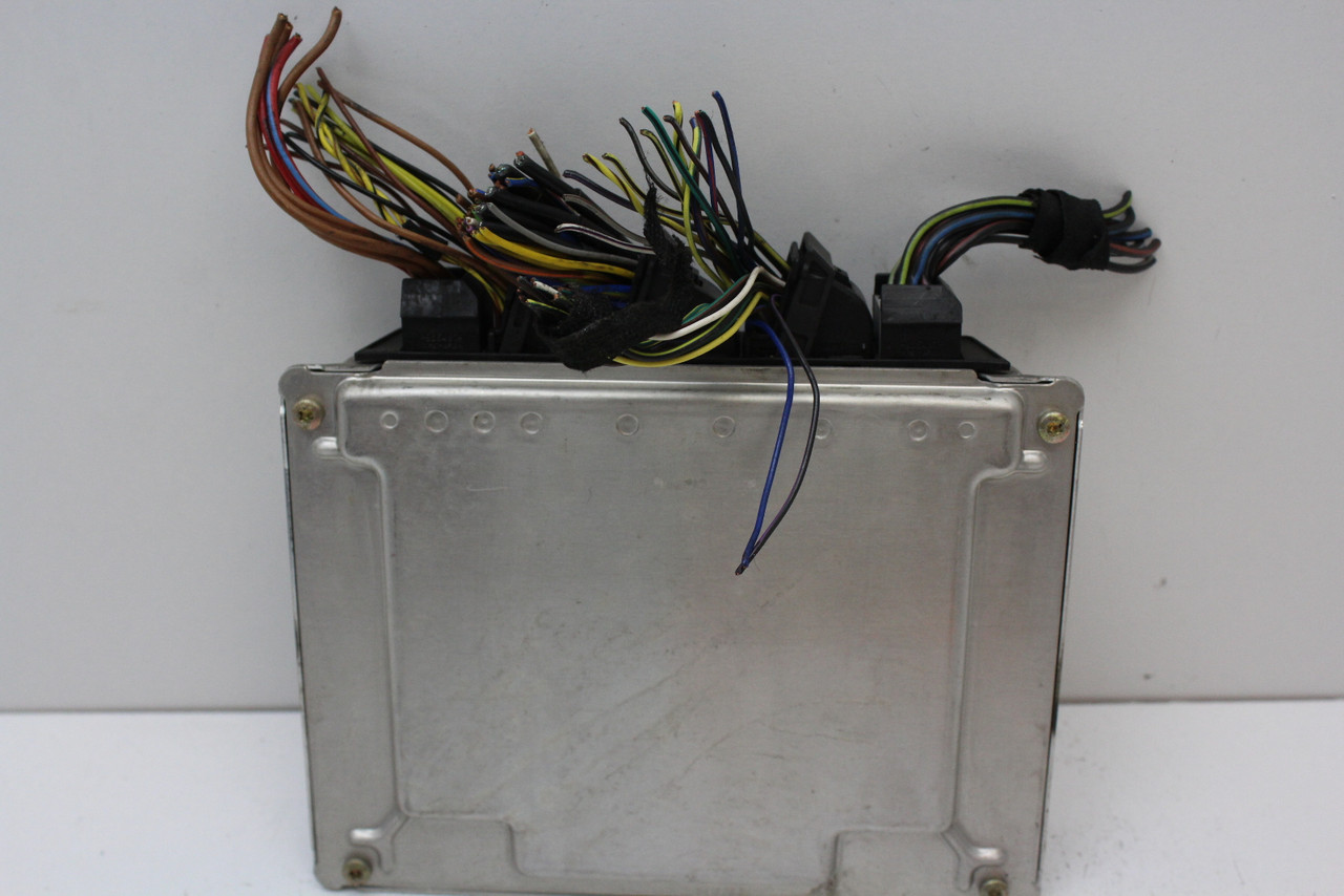 2000 00 BMW X5 7 506 366 Computer Brain Engine Control ECU ECM EBX Module