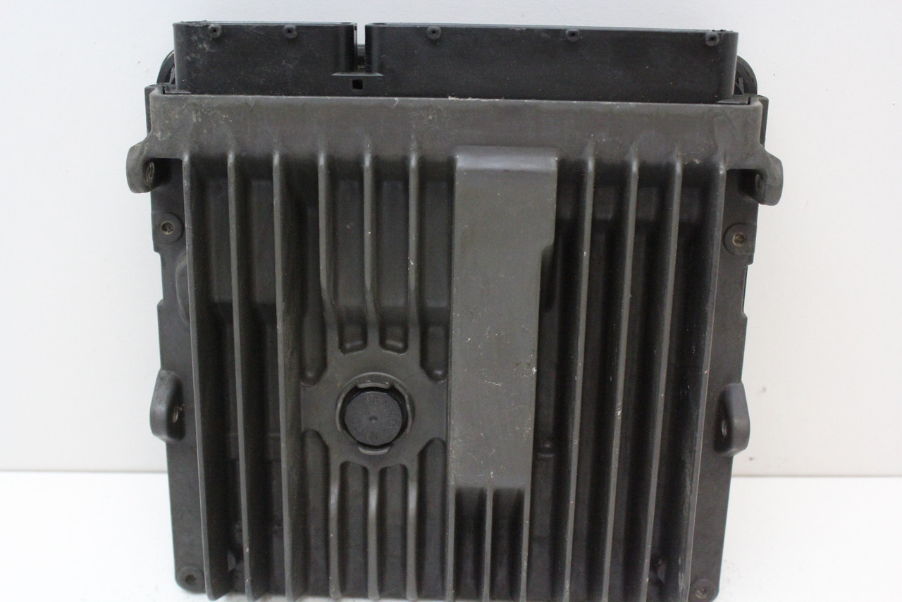 2017 17 Toyota Sienna 89661-08443 Computer Engine Control ECU ECM EBX Module