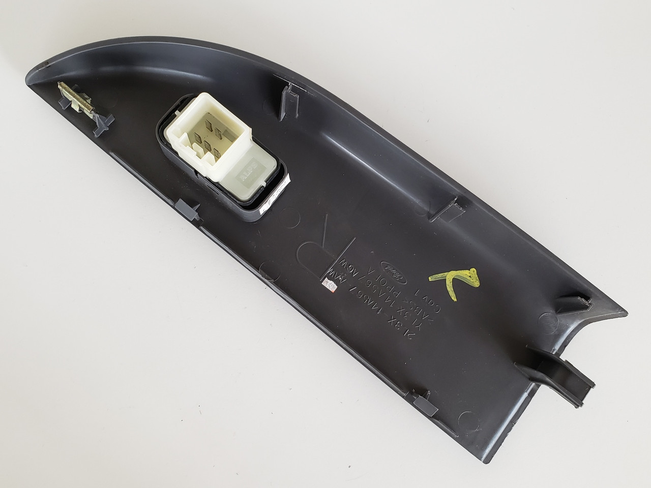 01-03 Ford F-150 F150 2L3X-14A567-AAW Right Rear Passenger Window Switch OEM