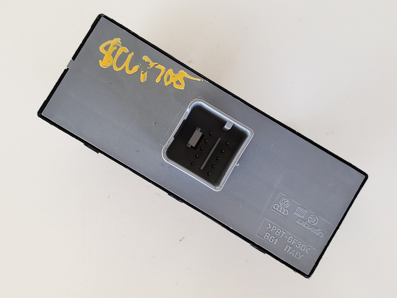 05-14 Volkswagen VW Jetta 1K4 959 857 Drivers Side Left Master Window Switch OEM