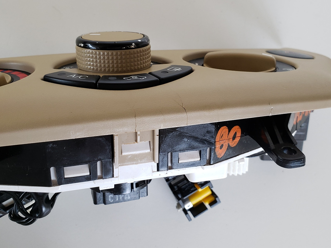 07-11 Chevy Aveo 96437334 Climate Control Panel Temperature Unit A/C Heater