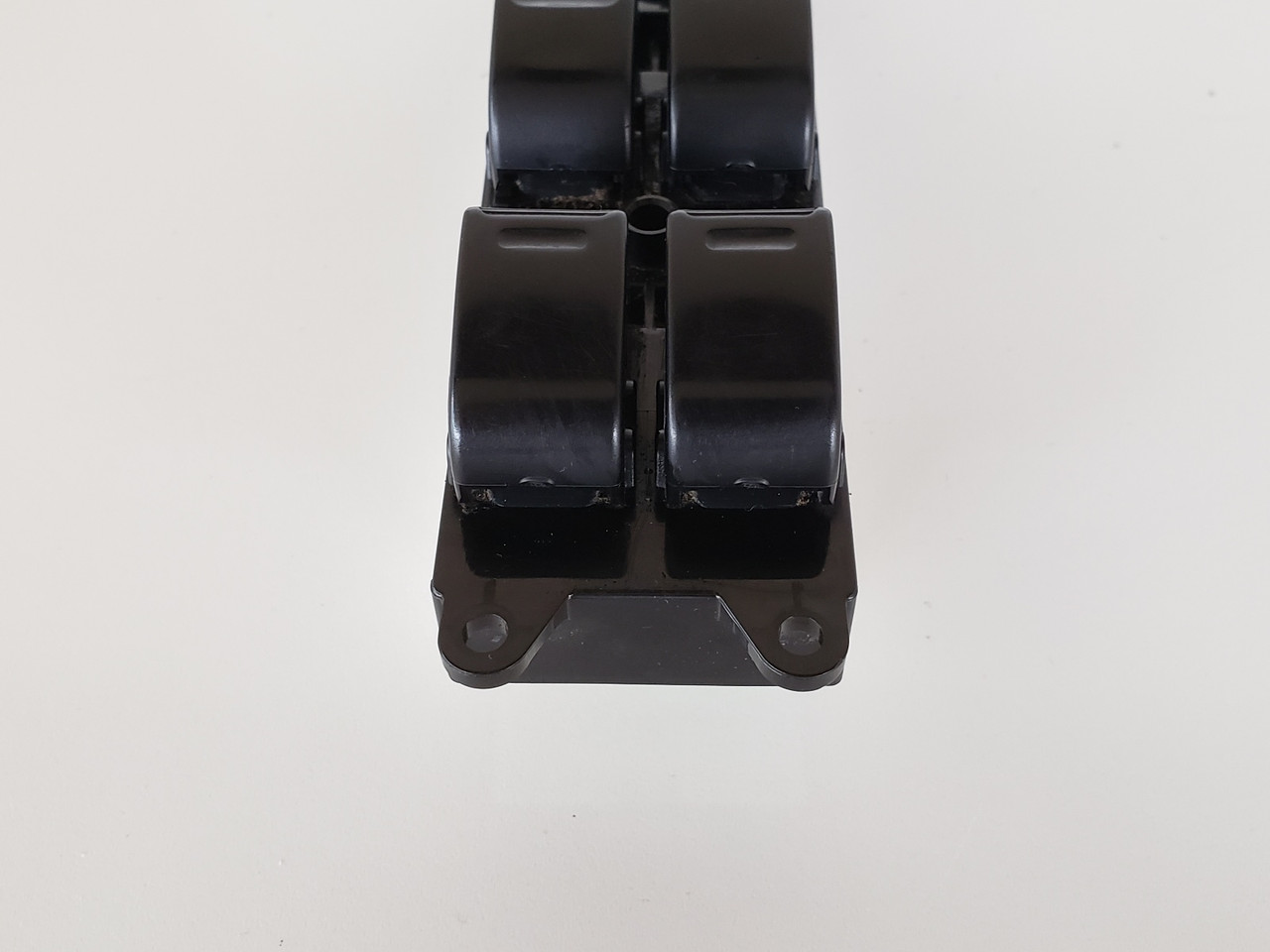 98-02 Toyota Corolla 84820-60090 Drivers Side Left Master Window Switch OEM