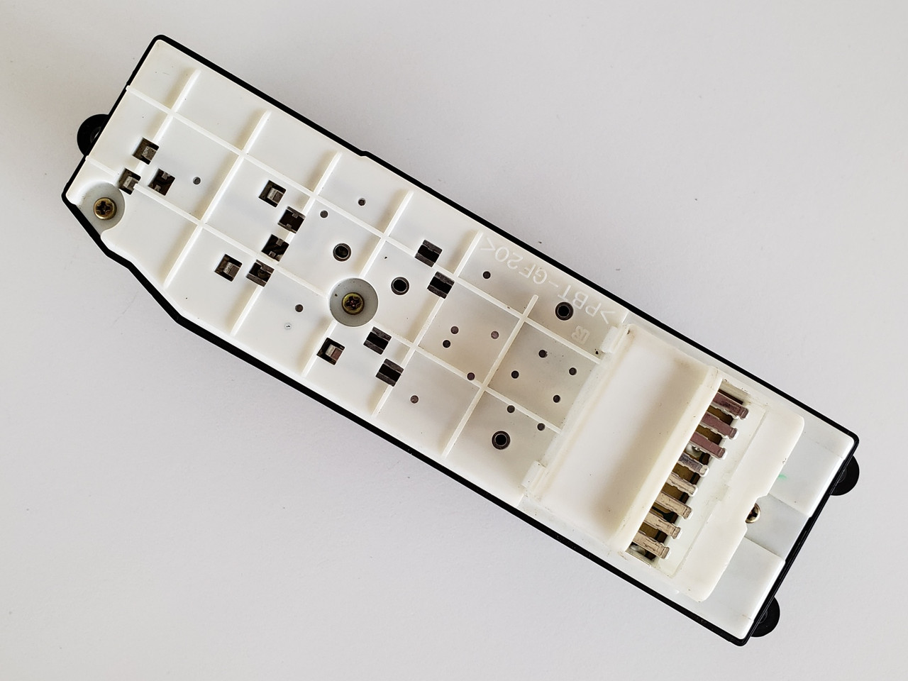 98-02 Toyota Corolla 84820-60090 Drivers Side Left Master Window Switch OEM