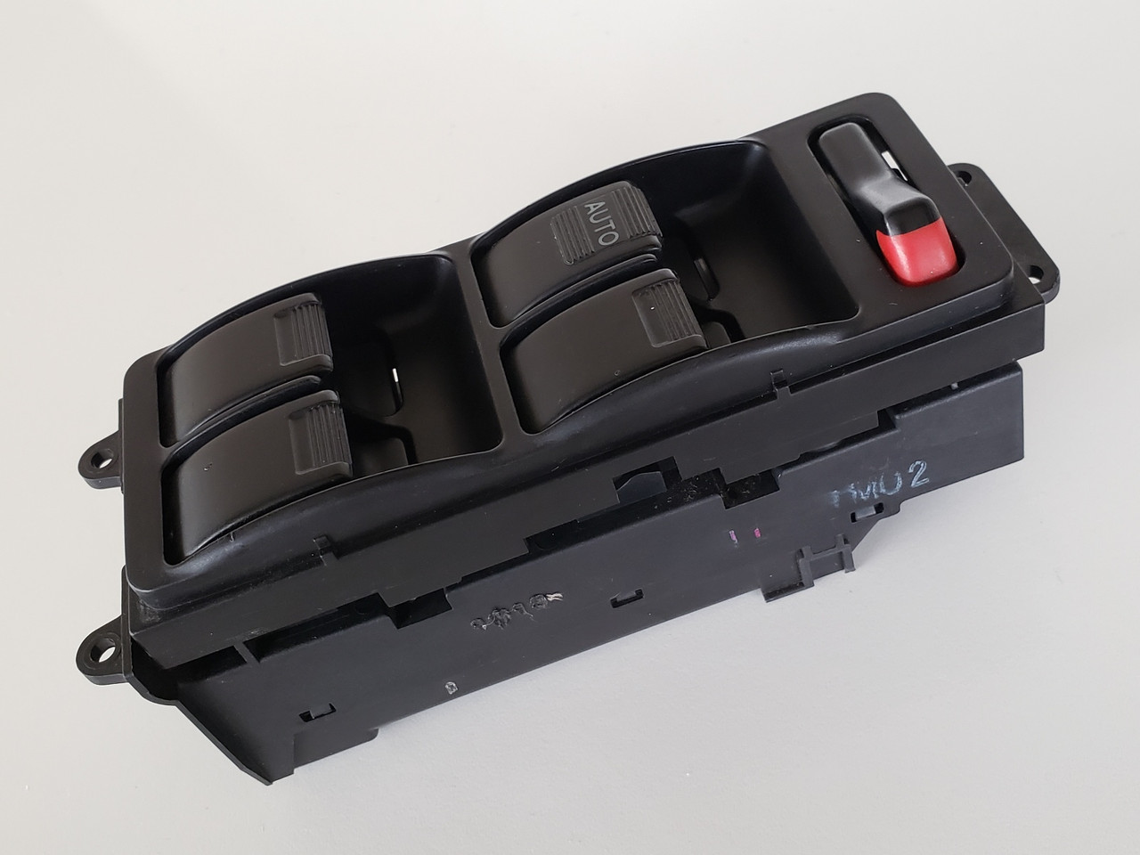 98-02 Honda Accord 35750-S8A-A01 Drivers Side Left Master Window Switch OEM