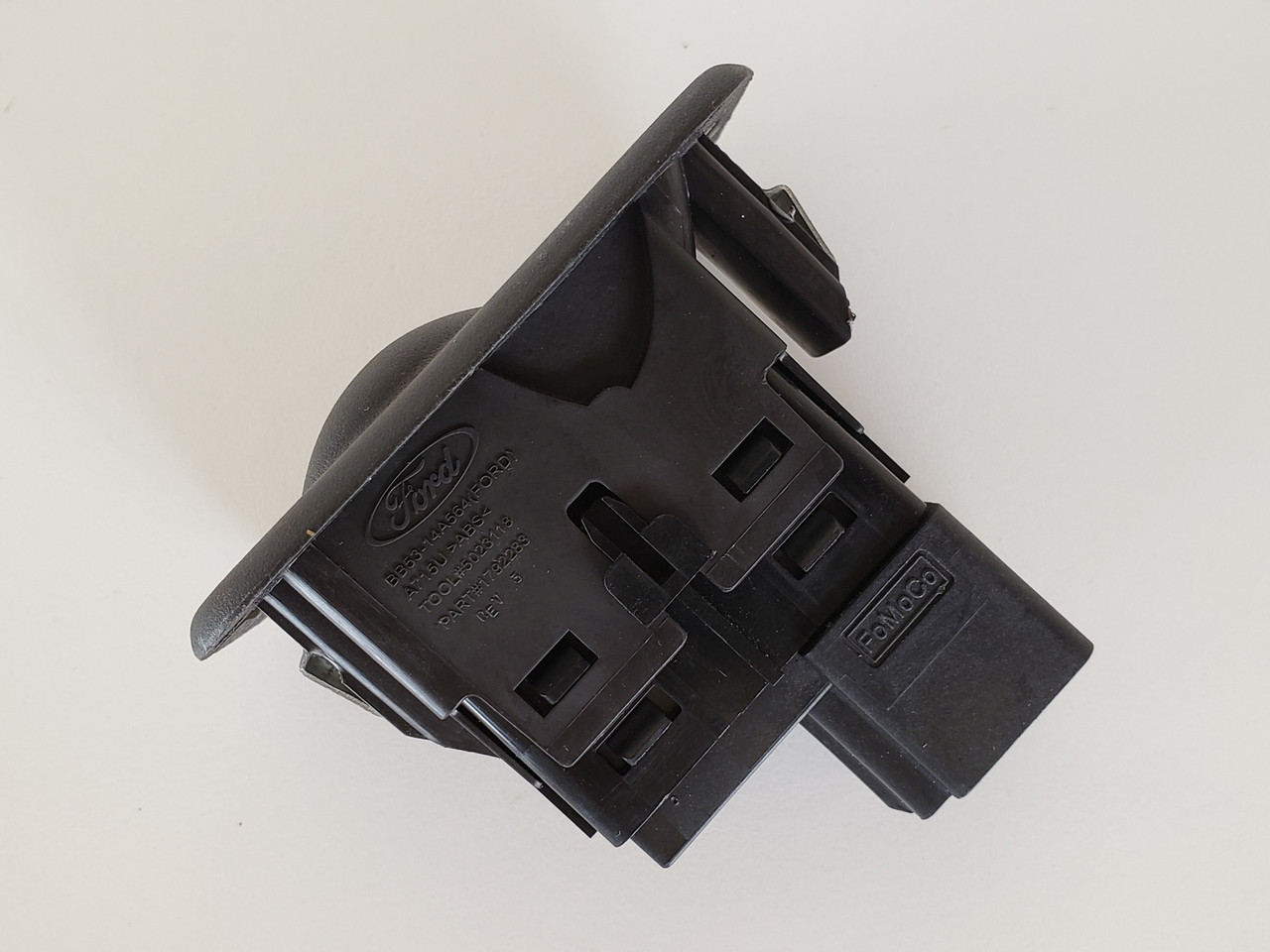 10-12 Ford Taurus BB5T-14529-ABW Left & Right Rear Passenger Window Switch OEM 10-12 Ford Taurus BB5T-14529-ABW Left & Right Rear Passenger Window Switch OEM