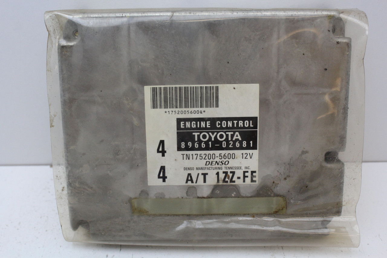 2000 00 Toyota Corolla 89661-02681 Computer Engine Control ECU ECM EBX Module