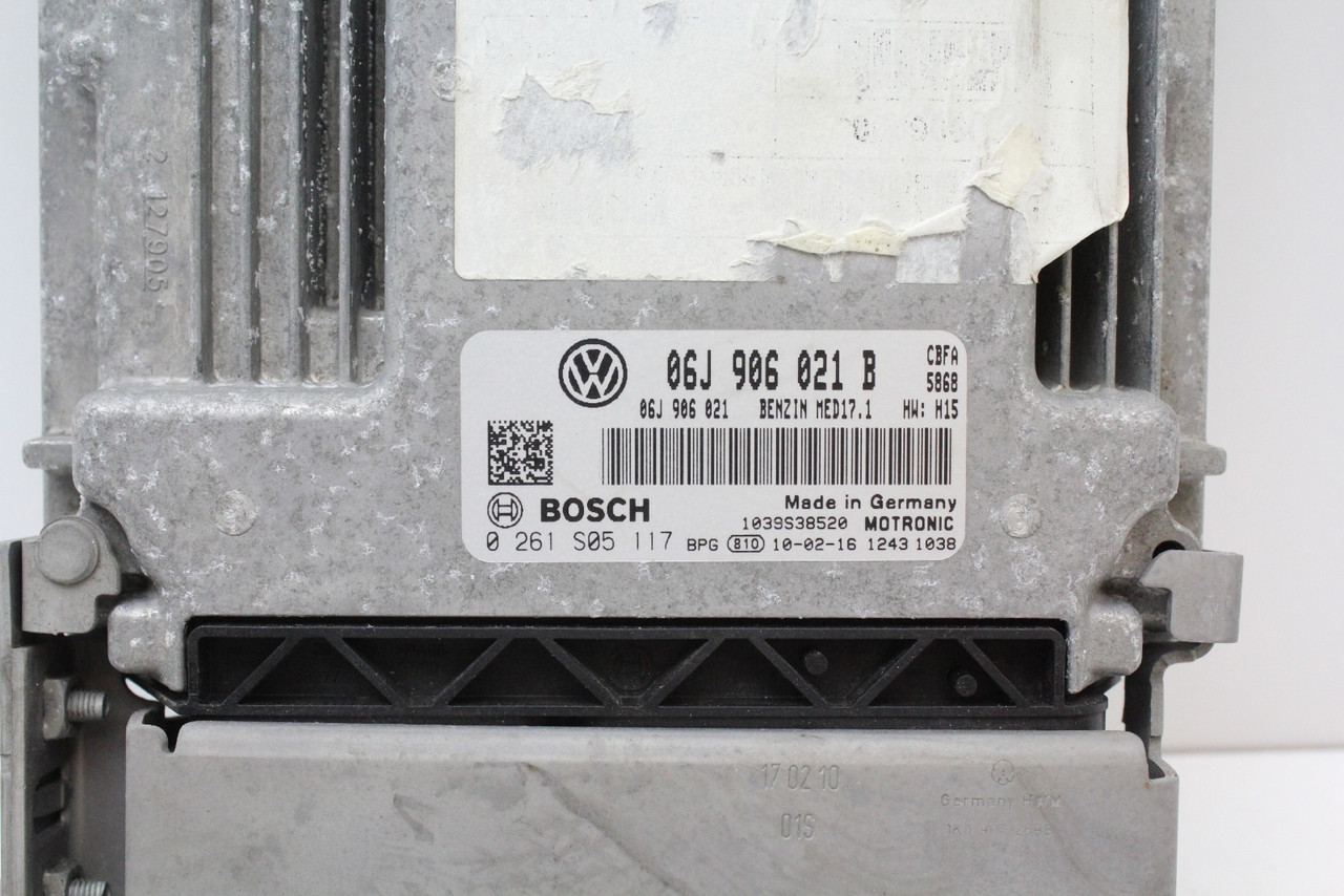 09 10 Volkswagen EOS 2.0L 06J 906 021 B Computer Engine Control ECU ECM Module