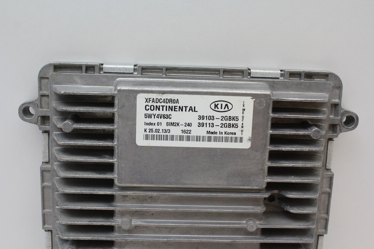 14 15 Kia Sorento 39113-2GBK5 Computer Brain Engine Control ECU ECM EBX Module