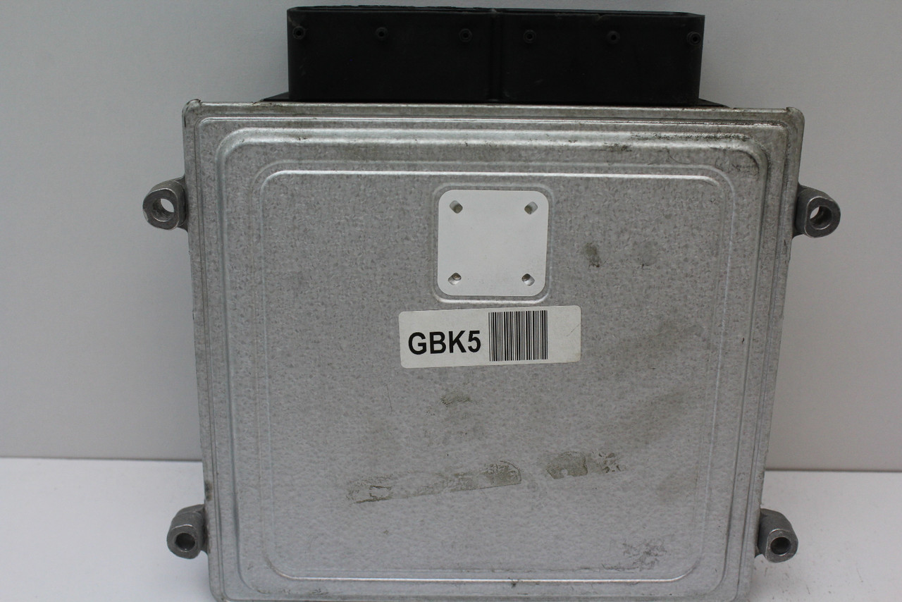 14 15 Kia Sorento 39113-2GBK5 Computer Brain Engine Control ECU ECM EBX Module