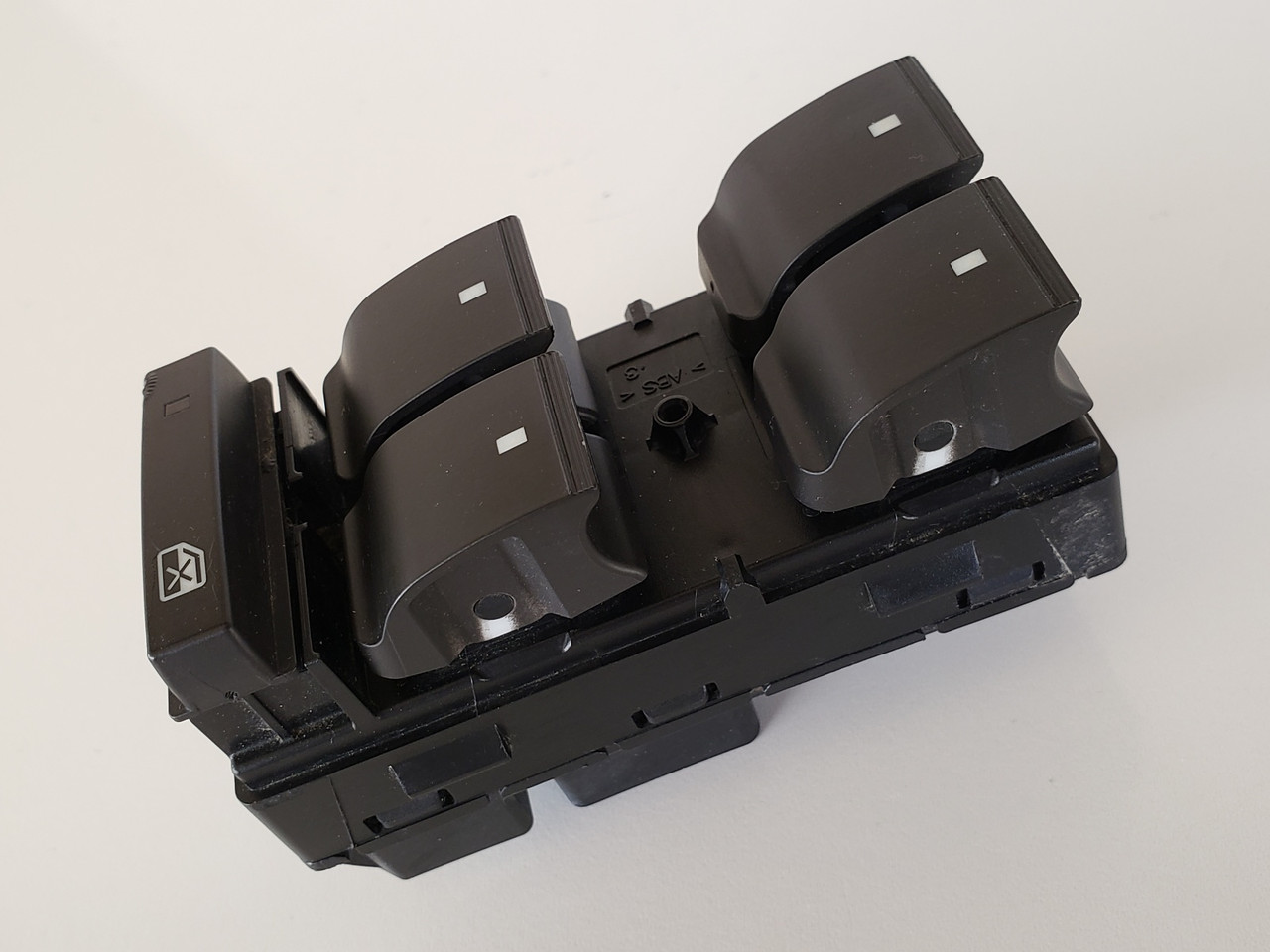 09-17 Chevy Traverse 20945129 Drivers Side Left Master Window Switch OEM