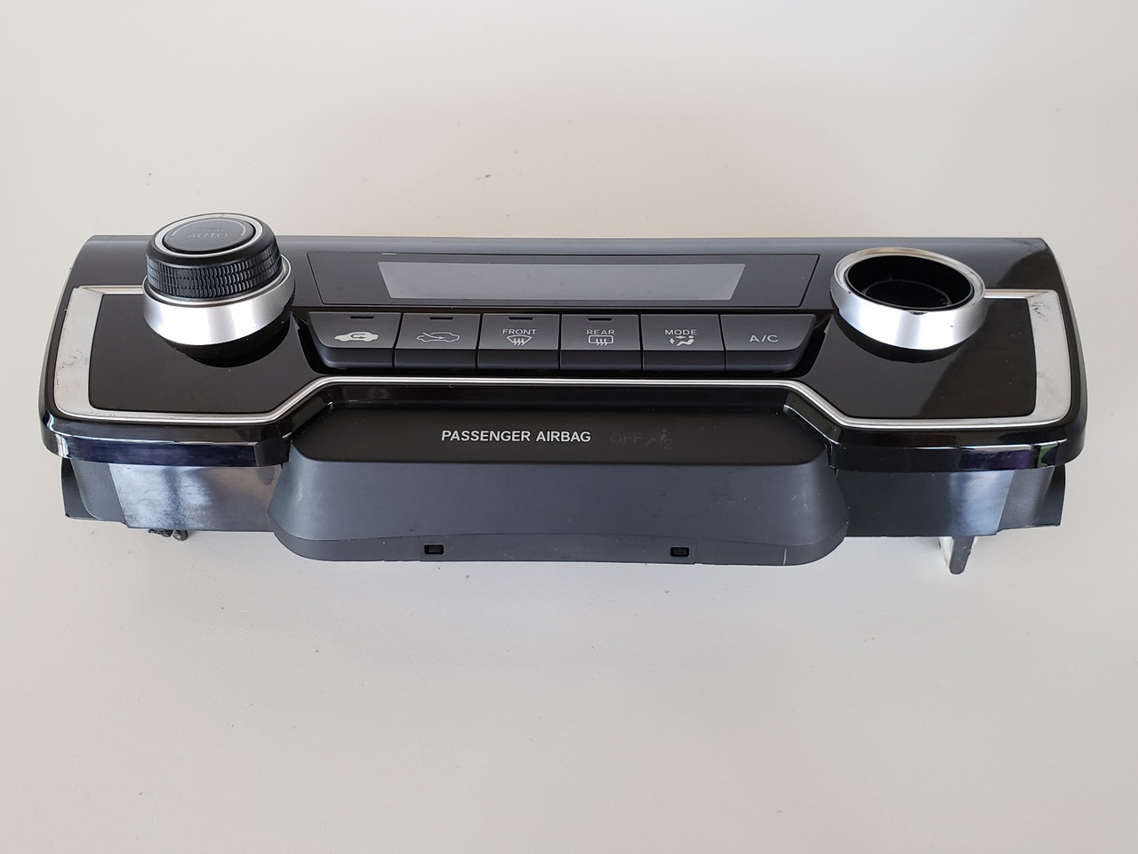 17-19 CR-V CRV 79620-TLA-A01 "For Parts" Climate Control Panel Unit A/C Heater 17-19 CR-V CRV 79620-TLA-A01 "For Parts" Climate Control Panel Unit A/C Heater