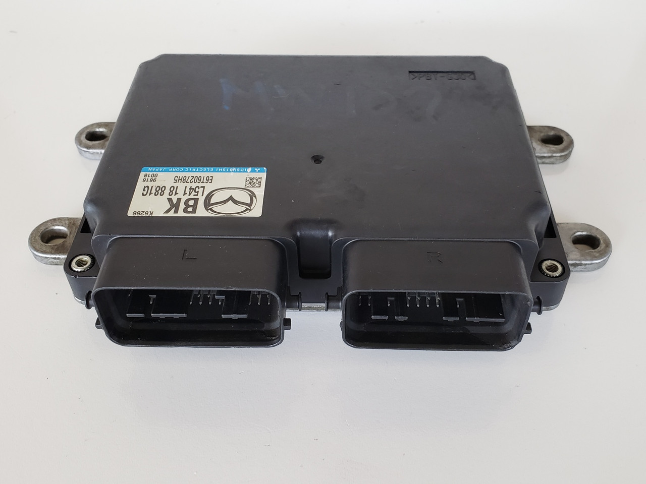 2010 Mazda 3 L541 18 881G Computer Brain Engine Control ECU ECM EBX Module