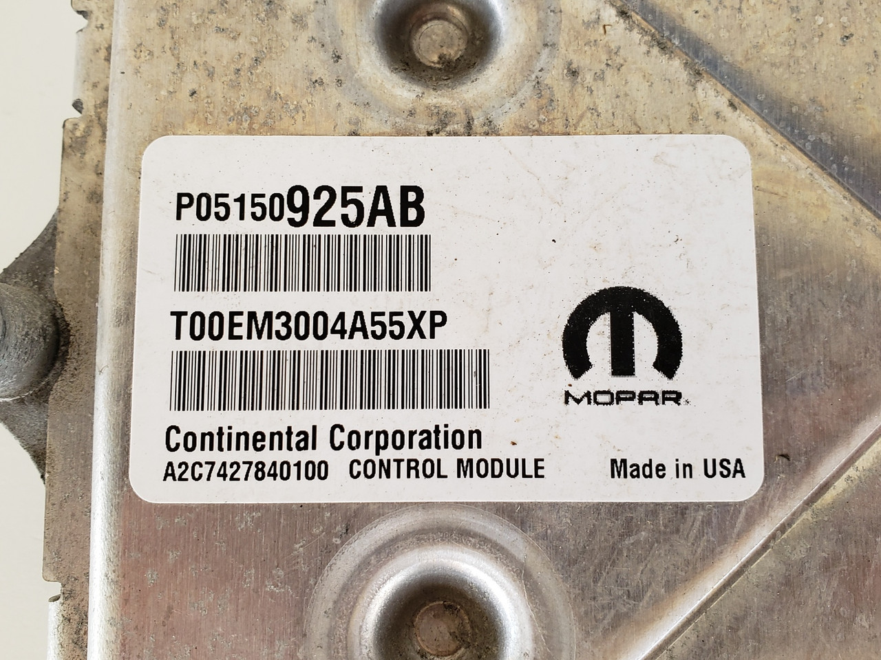 2015 Chrysler 200 P68102895AF Computer Brain Engine Control ECU ECM EBX Module
