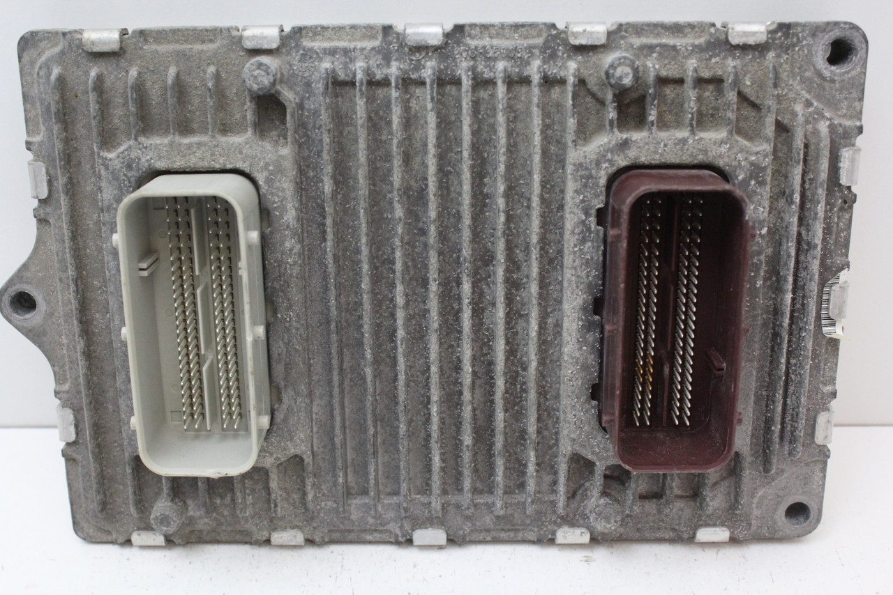 2013 13 Dodge Caravan 3.6L P68161510AE Computer Engine Control ECU ECM Module