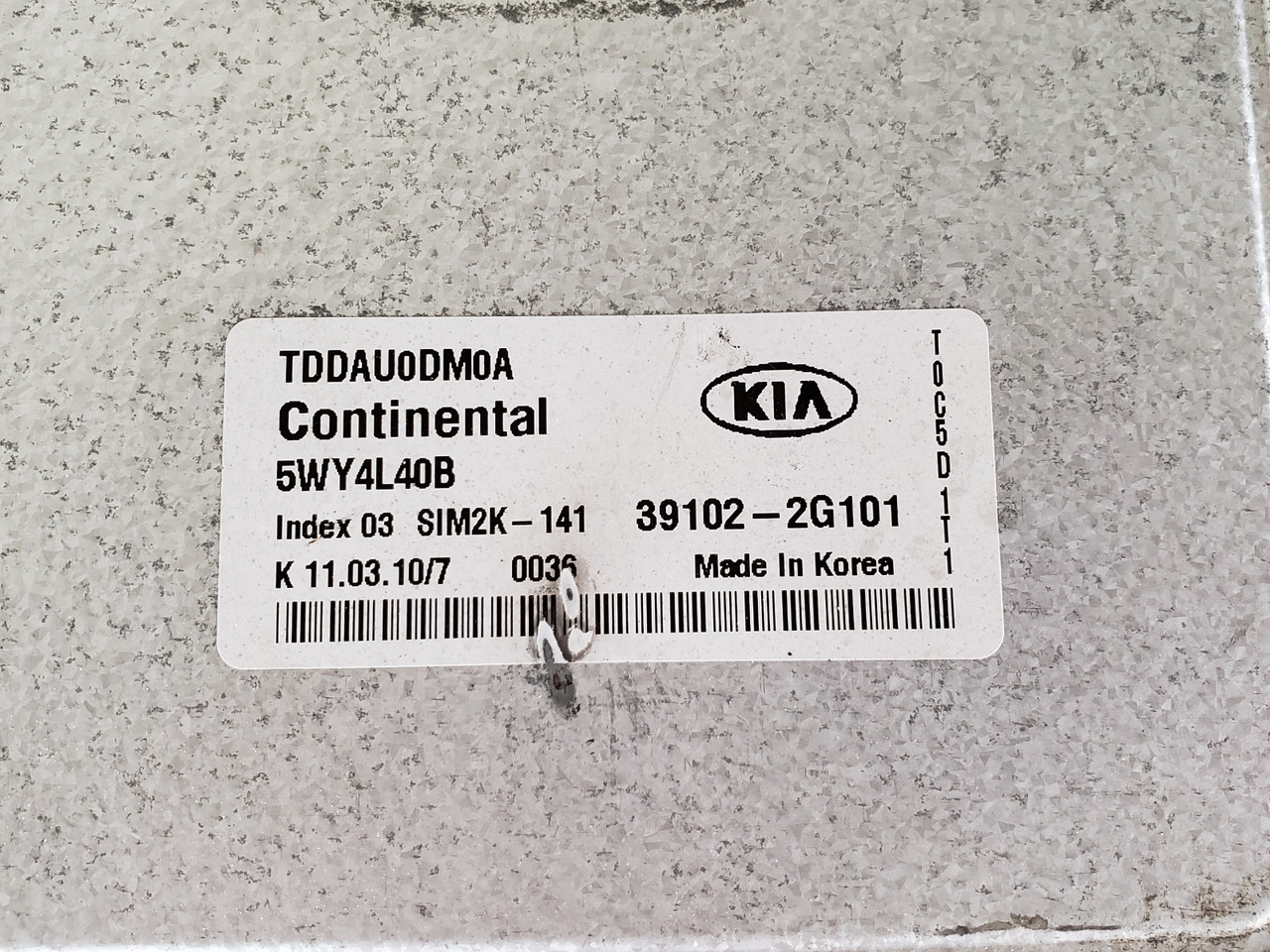 2010 Kia Forte 39102-2G101 Computer Brain Engine Control ECU