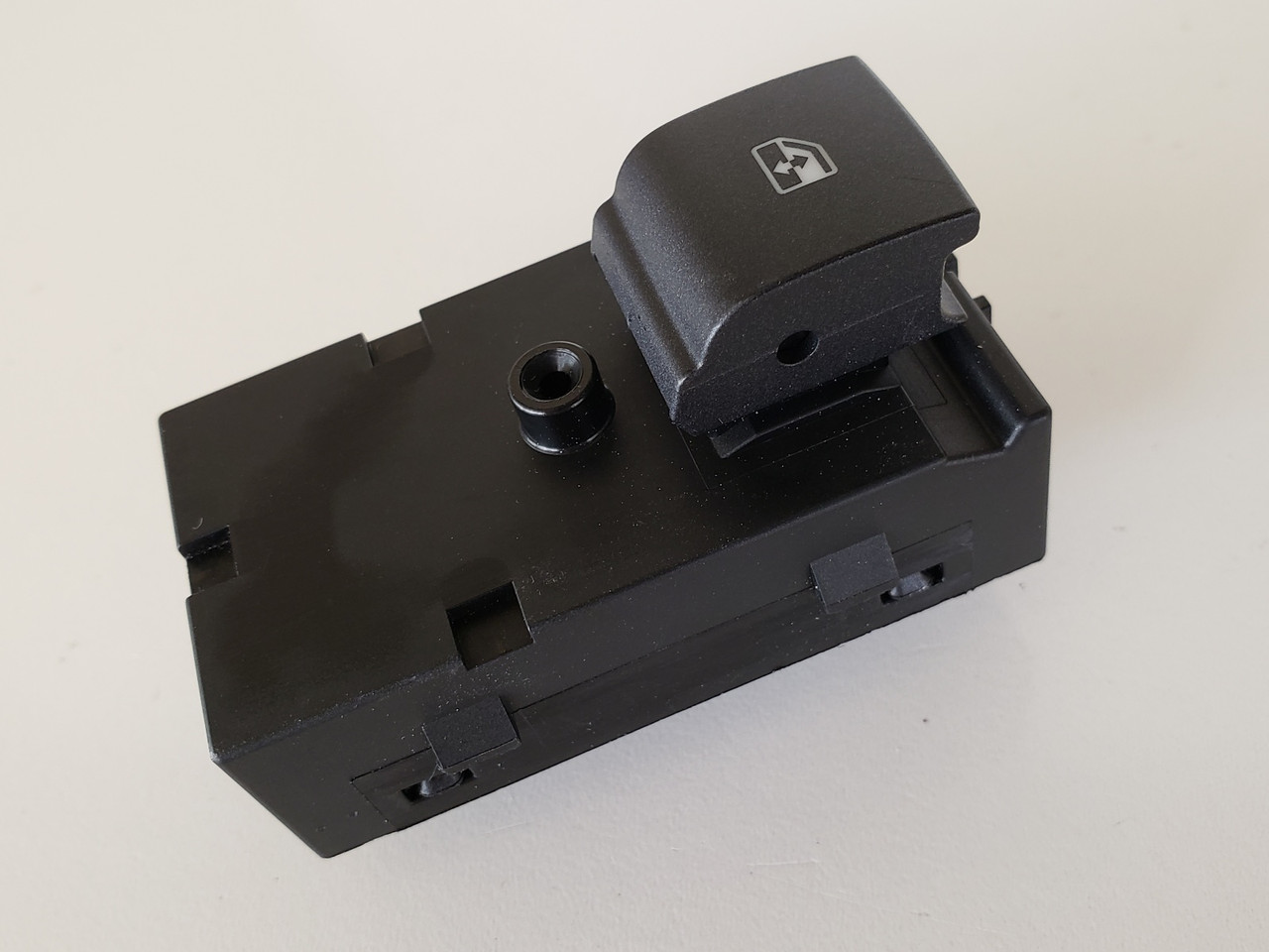 13-14 Cadillac XTS 22744827 Left & Right Rear Passenger Window Switch OEM 13-14 Cadillac XTS 22744827 Left & Right Rear Passenger Window Switch OEM