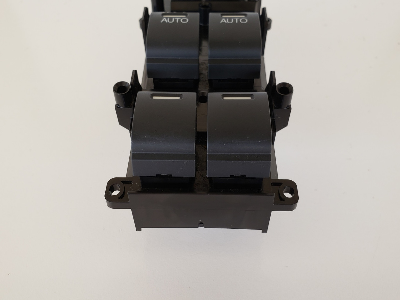 14-17 Honda Odyssey 35750-TK8-A31 Drivers Side Left Master Window Switch OEM 14-17 Honda Odyssey 35750-TK8-A31 Drivers Side Left Master Window Switch OEM