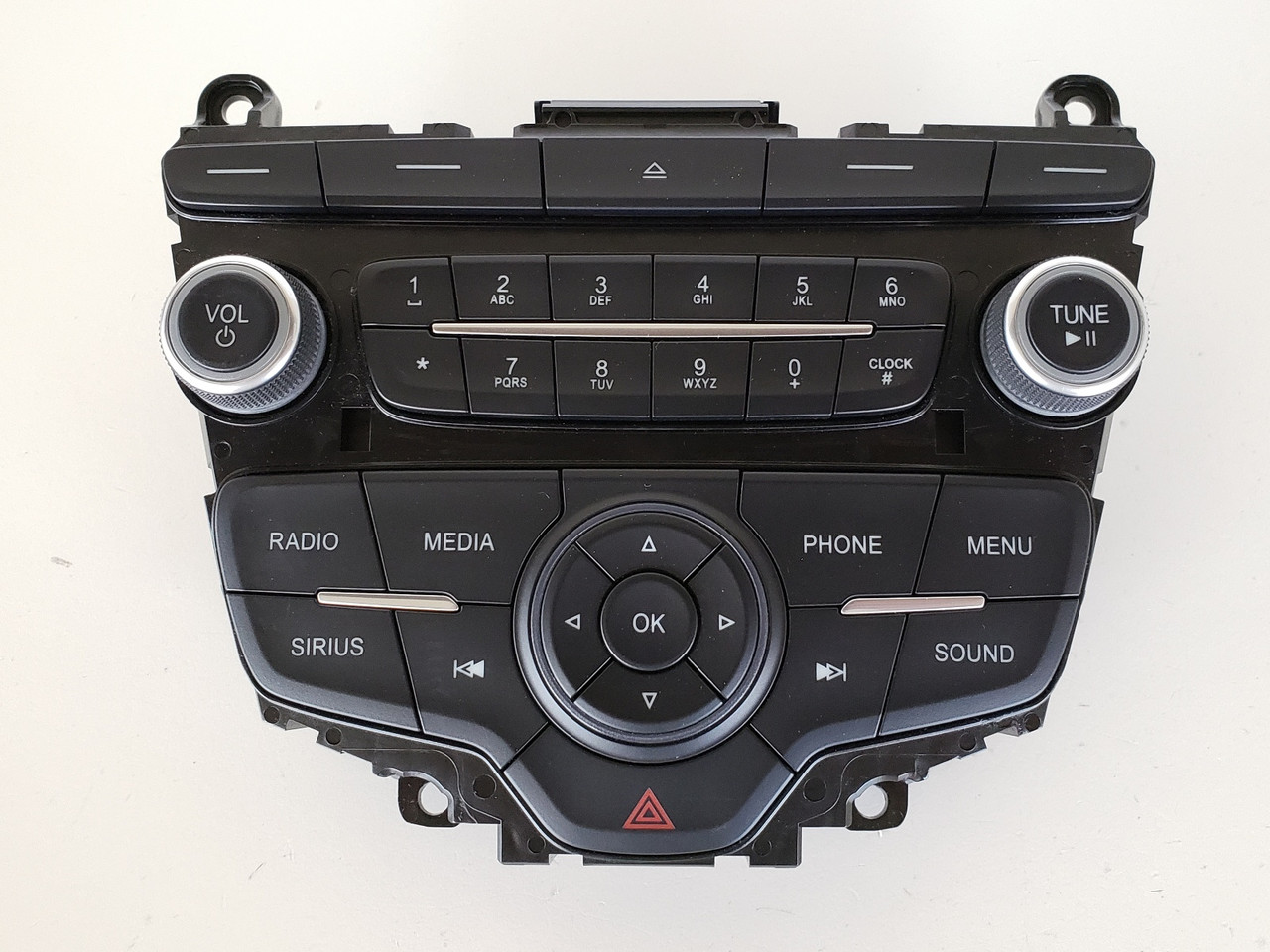 15-18 Ford Focus F1ET18K811KC Audio Control Panel Temperature Unit A/C Heater 15-18 Ford Focus F1ET18K811KC Audio Control Panel Temperature Unit A/C Heater