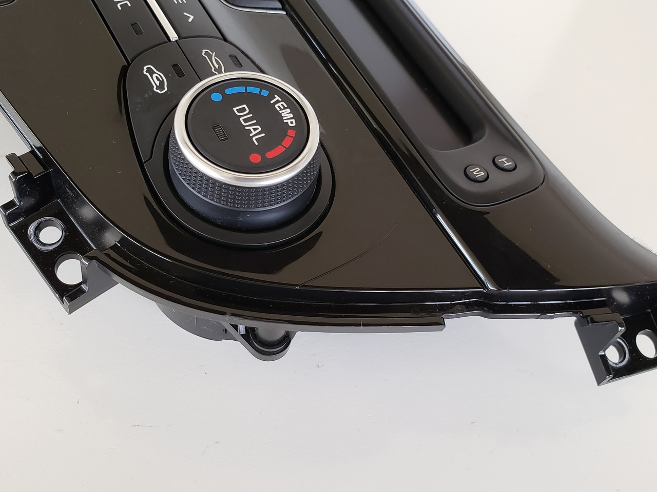 14-15 Kia Optima 97250-2TNN0CA Climate Control Panel Temperature Unit A/C Heater