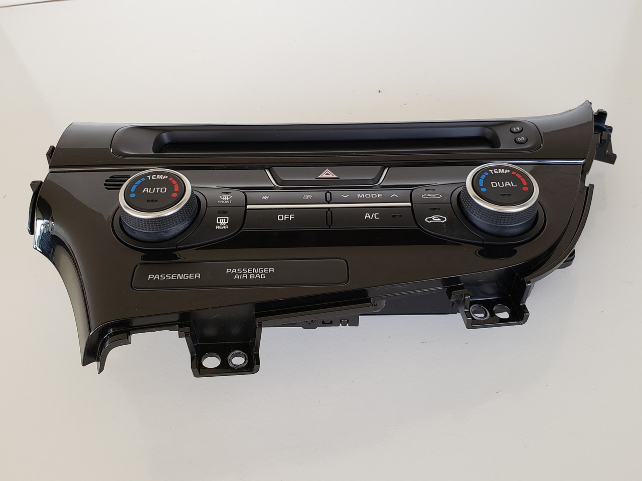 14-15 Kia Optima 97250-2TNN0CA Climate Control Panel Temperature Unit A/C Heater