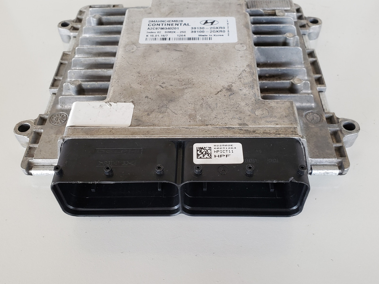 2017-2018 Santa Fe 39100-2GKR0 Computer Brain Engine Control ECU ECM EBX Module